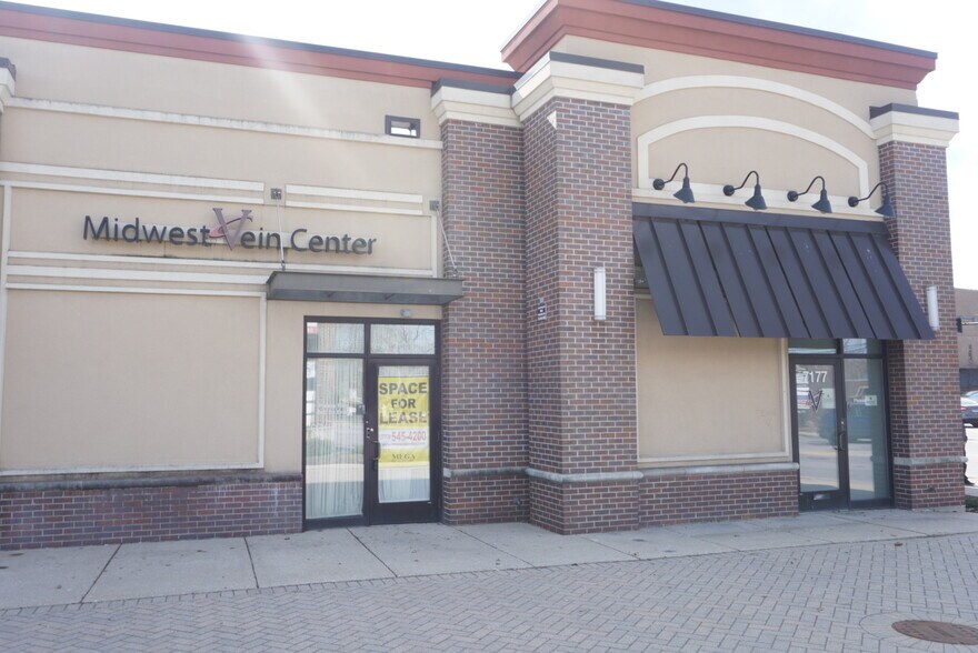 More Photos Of 7139-7169 N Milwaukee Ave, Niles Unknown For Lease