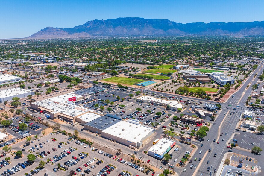 More Photos Of 4401-4605 San Mateo Blvd NE, Albuquerque Unknown For Lease