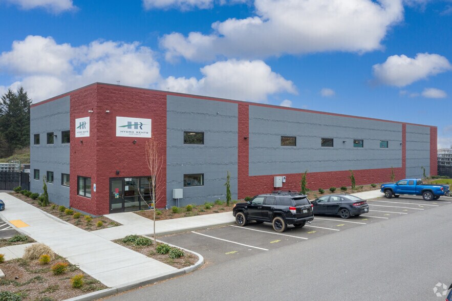 More Photos Of 15710 NE 65th St, Vancouver Warehouse For Lease