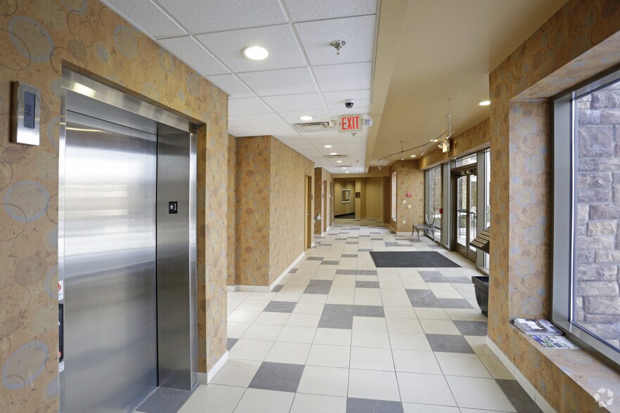 More Photos Of 7000 Stonewood Dr, Wexford Medical For Lease