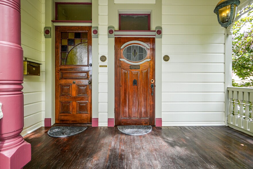 More Photos Of 742 B St, Hayward Restaurant For Sale