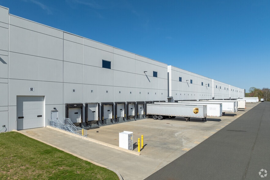 More Photos Of 26 Hightstown Cranbury Station Rd, Cranbury Industrial For Sale