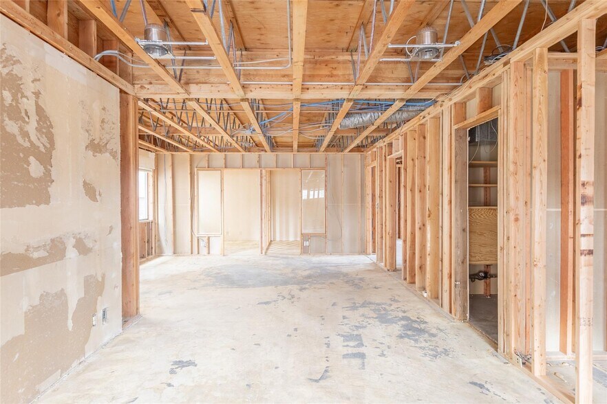 More Photos Of 818 W Central Ave, Missoula Office For Sale