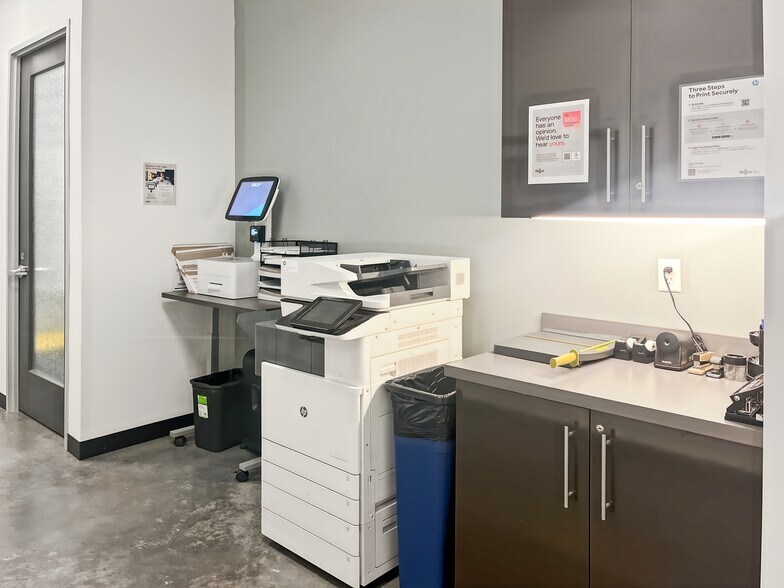 More Photos Of 3450 N Triumph Blvd, Lehi Coworking Space