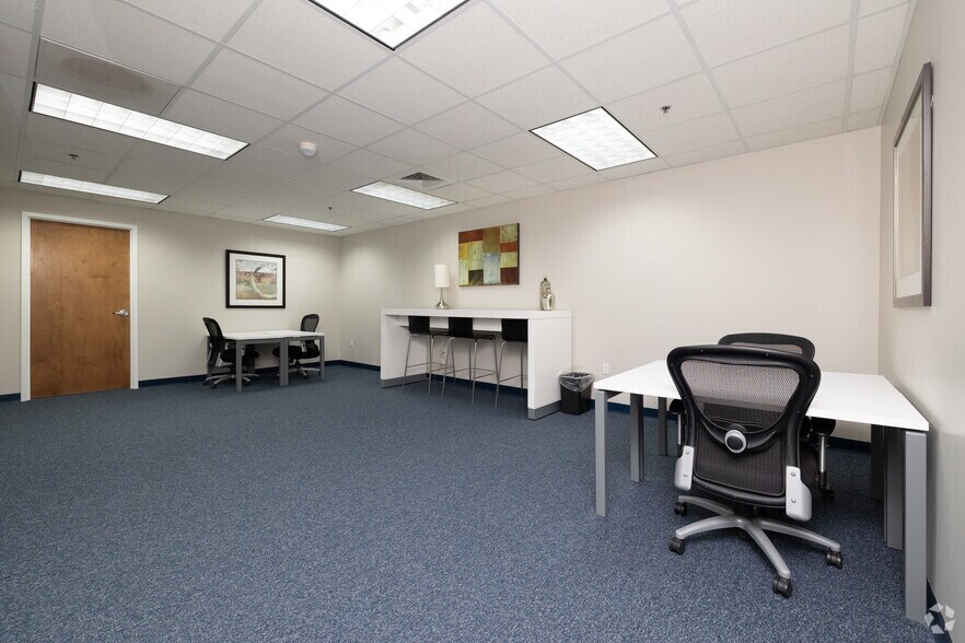 More Photos Of 4-18 Biltmore Ave, Asheville Coworking Space