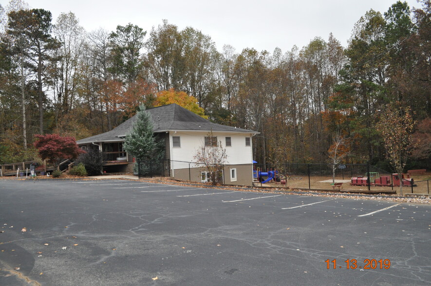 More Photos Of 5006 McEver Rd, Oakwood Daycare Center For Sale