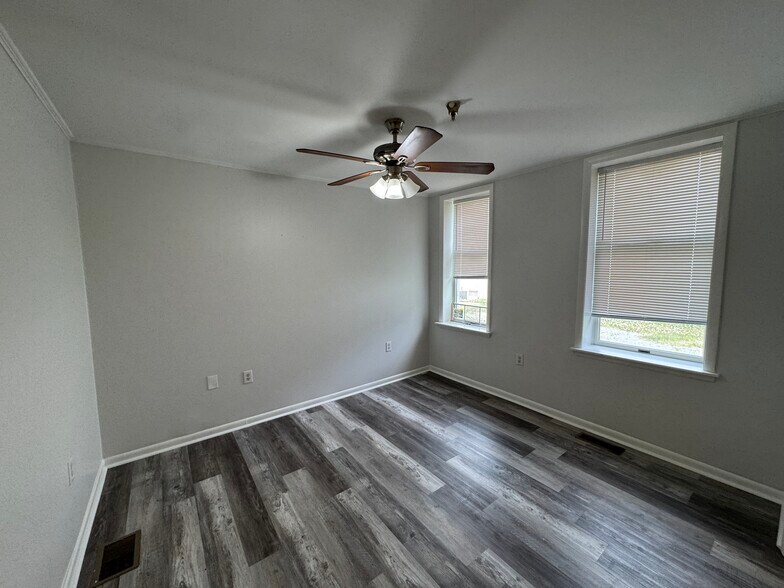 More Photos Of 1300-1302 N French St, Wilmington Apartments For Sale