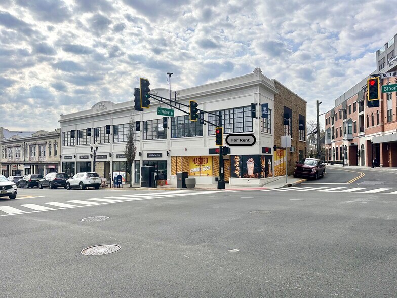 More Photos Of 348-360 Bloomfield Ave, Montclair Storefront Retail Office For Lease