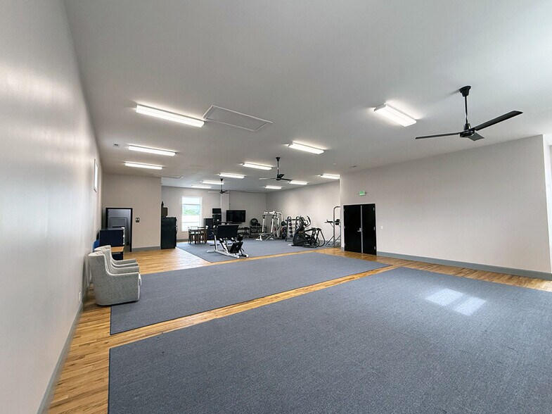 More Photos Of 134 Cockeysville Rd, Cockeysville Industrial For Sale