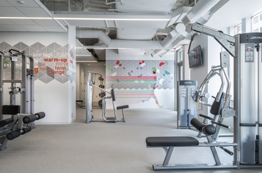 More Photos Of 601 New Jersey Ave NW, Washington Office For Lease