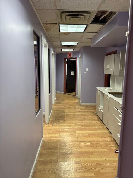 More Photos Of 740 Broadway, Brooklyn Storefront Retail Office For Lease