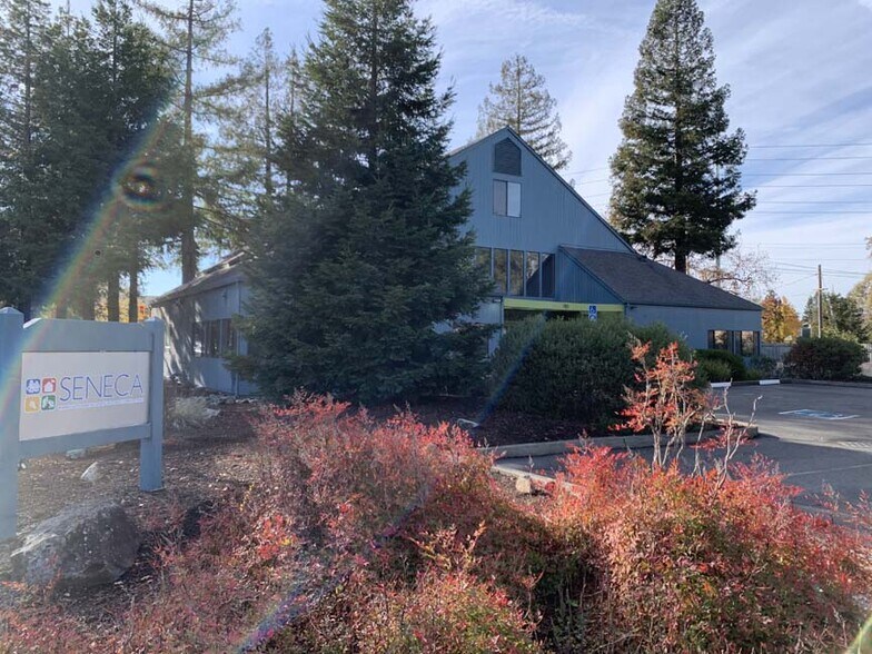 More Photos Of 101 Wikiup Dr, Santa Rosa Office For Lease