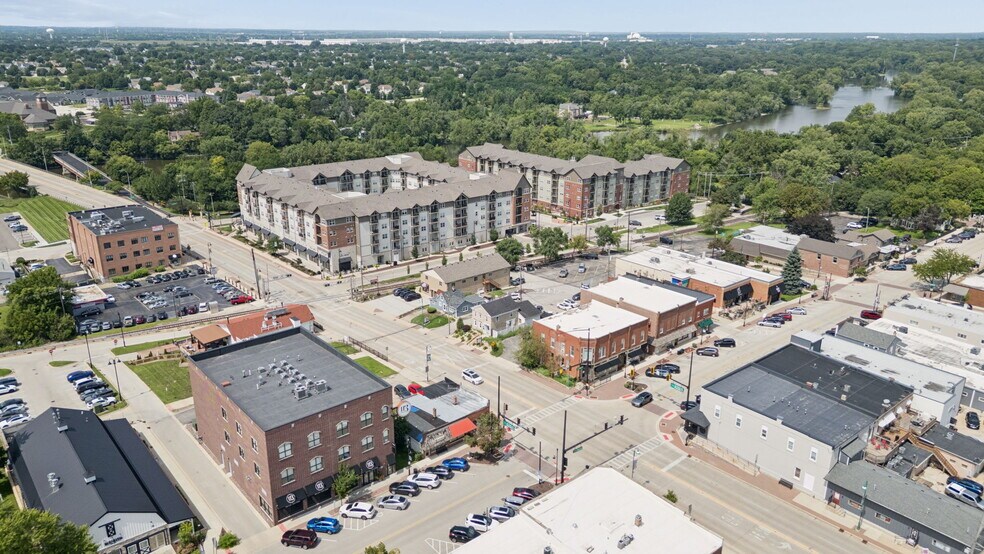 More Photos Of 6 E Washington St, Oswego Office For Sale