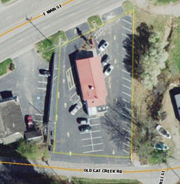 More Photos Of 1111 E Main St, Franklin Restaurant For Sale