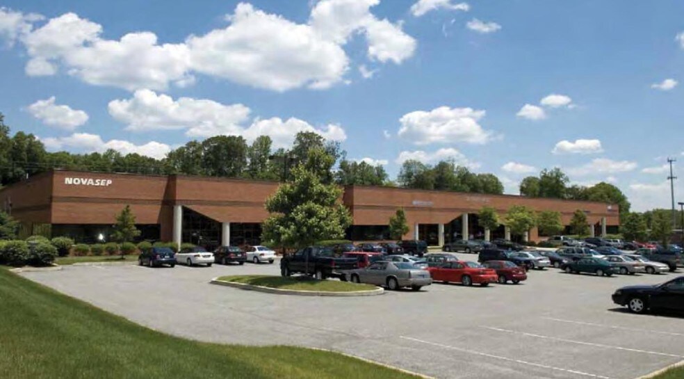 More Photos Of 23 Creek Cir, Boothwyn Manufacturing For Lease