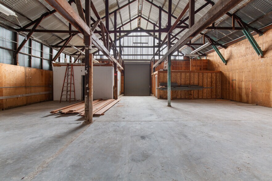 More Photos Of 2534 Magnolia St, Oakland Manufacturing For Sale
