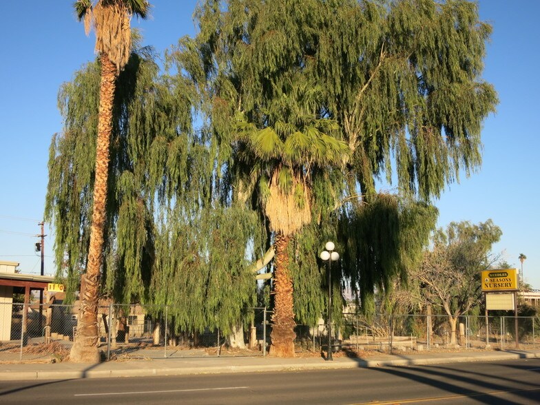 More Photos Of 1150 W Broadway St, Needles Warehouse For Sale