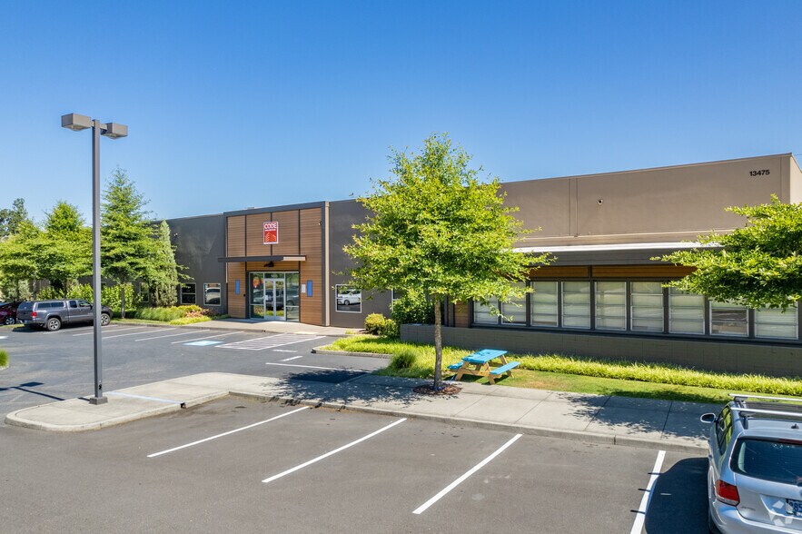 More Photos Of 13475-13575 SW Millikan Way, Beaverton Manufacturing For Lease