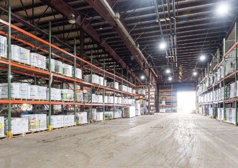 More Photos Of 2100 Advance Ave, Columbus Manufacturing For Lease