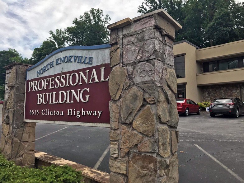 More Photos Of 6515 Clinton Hwy, Knoxville Office For Lease