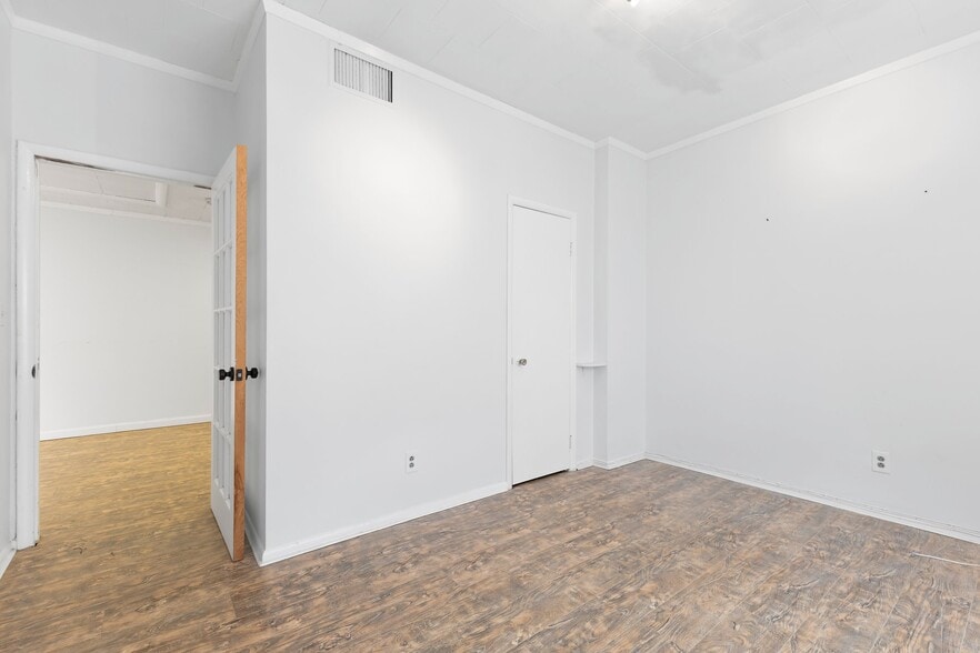 More Photos Of 1453 Pennsylvania Ave SE, Washington Storefront Retail Office For Lease