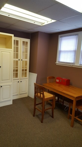 More Photos Of 167 Glen Head Rd, Glen Head Storefront Retail Residential For Lease