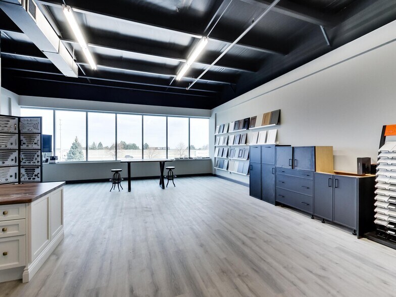 More Photos Of 1100 S Service Rd, Stoney Creek Office For Sale