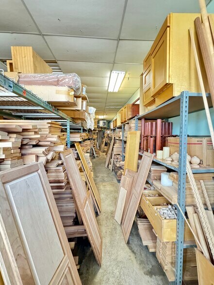 More Photos Of 305 Main St, Shirley Storefront For Sale