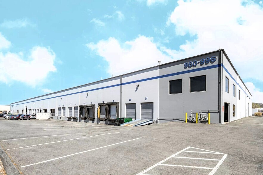 More Photos Of 980-996 United Cir, Sparks Warehouse For Lease