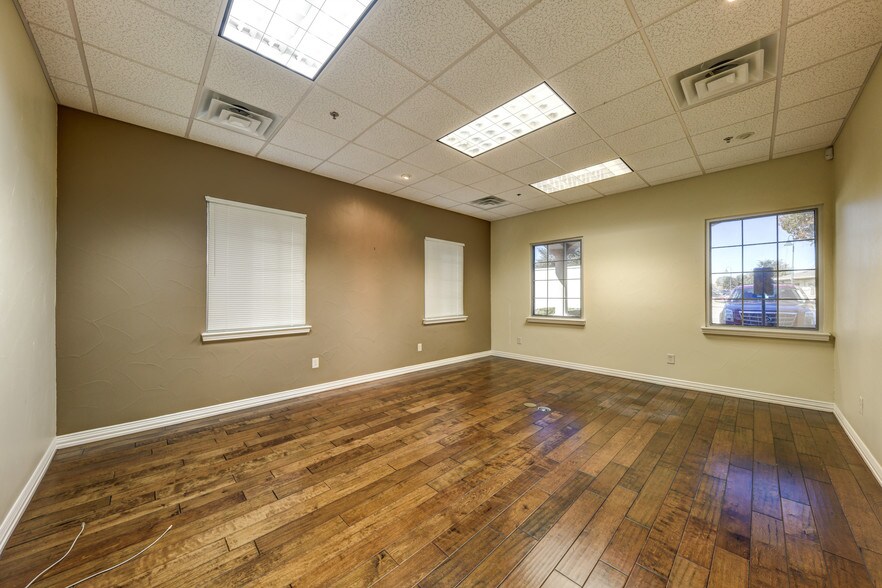 More Photos Of 1001 Long Prairie Rd, Flower Mound Medical For Sale