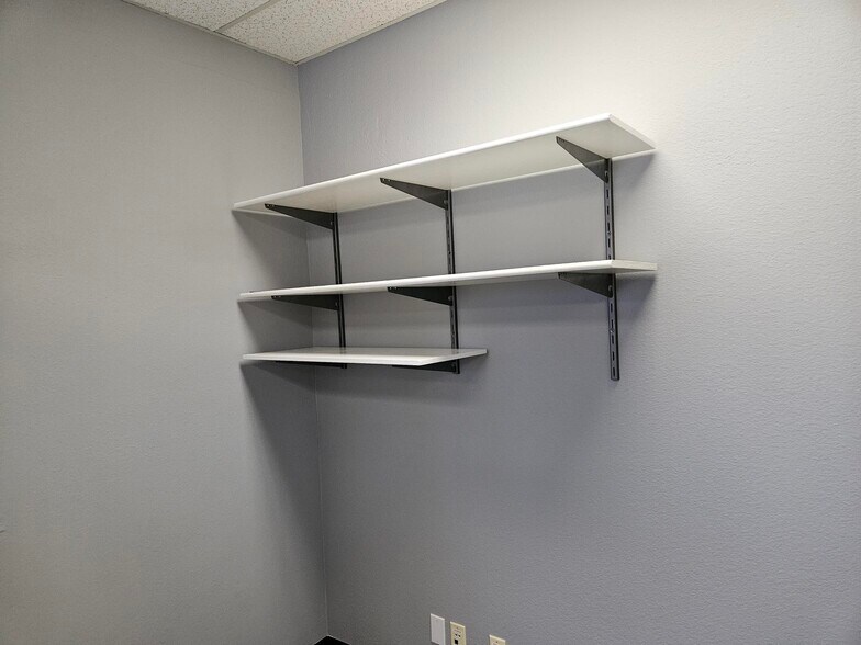 More Photos Of 5510 Skylane Blvd, Santa Rosa Office For Lease