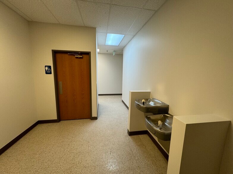 More Photos Of 6949 S High Tech Dr, Midvale Office For Lease