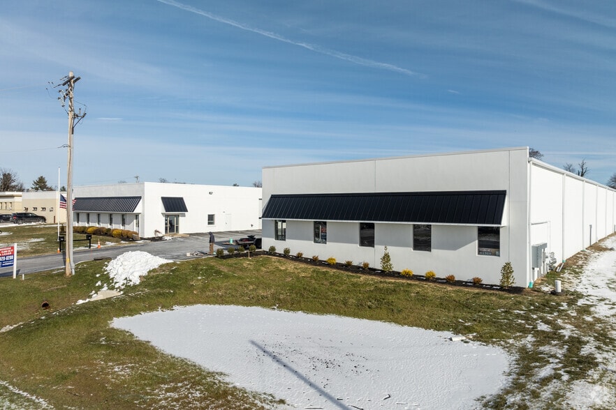 More Photos Of 895 Fern Hill Rd, West Chester Light Distribution For Lease