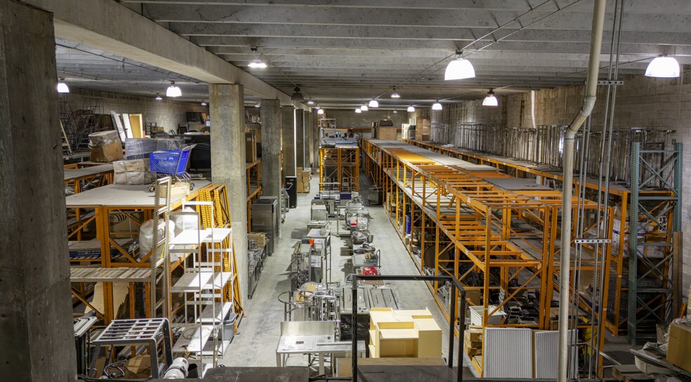 More Photos Of 2005 NW 110th Ave, Miami Warehouse For Lease