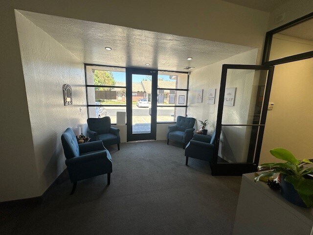 More Photos Of 4651 Quail Lakes Dr, Stockton Office For Lease