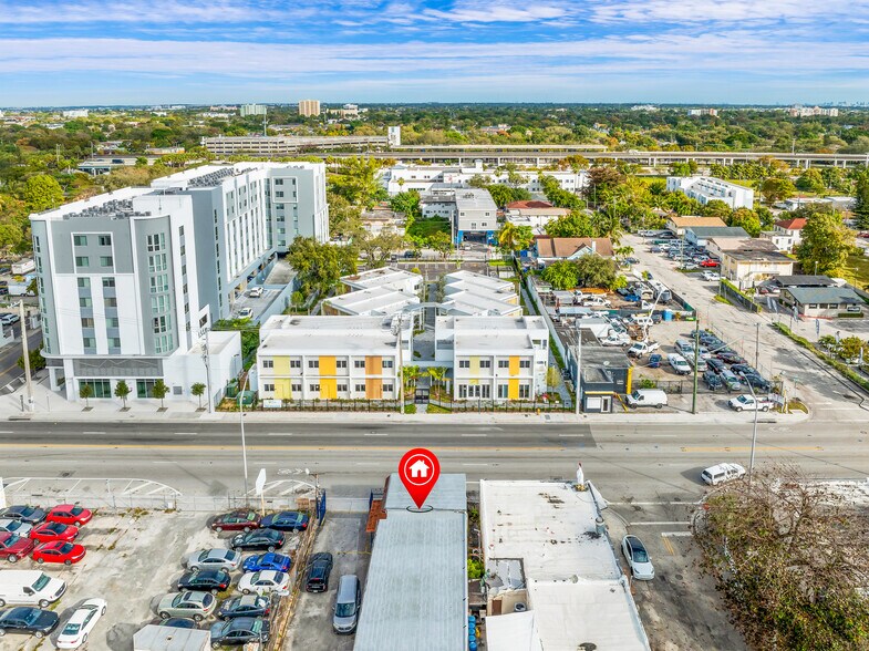 More Photos Of 2112 NW 36th St, Miami Auto Repair For Sale