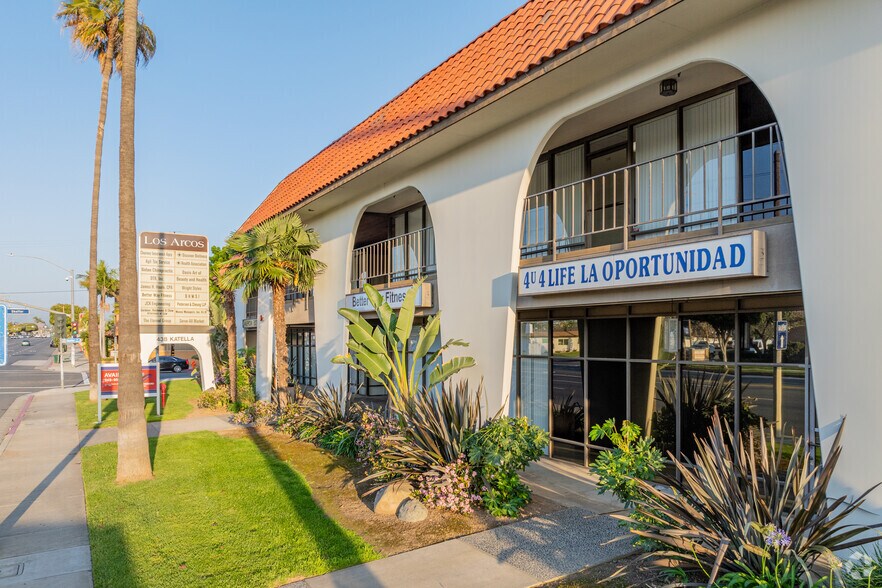 More Photos Of 438 E Katella Ave, Orange Office For Lease
