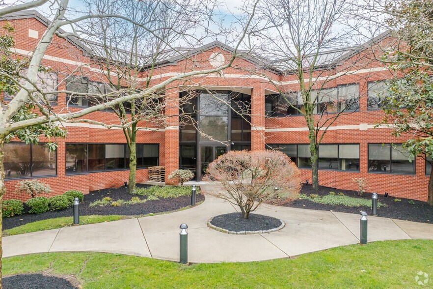 Primary Photo Of 480 E Germantown Pike, East Norriton Township Medical For Lease