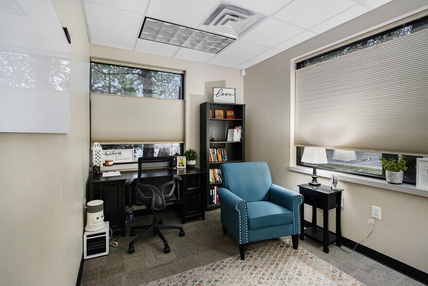 More Photos Of 1090 N 10th St, Kalamazoo Office For Lease