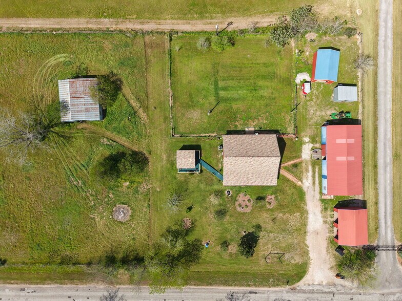 More Photos Of 10191 Bonner Rd, Pattison Specialty For Sale