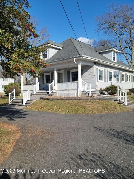 More Photos Of 5 S Main St, Marlboro Office For Sale