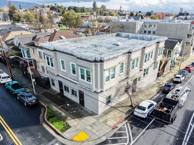 More Photos Of 1504 13th Ave, Oakland Apartments For Sale