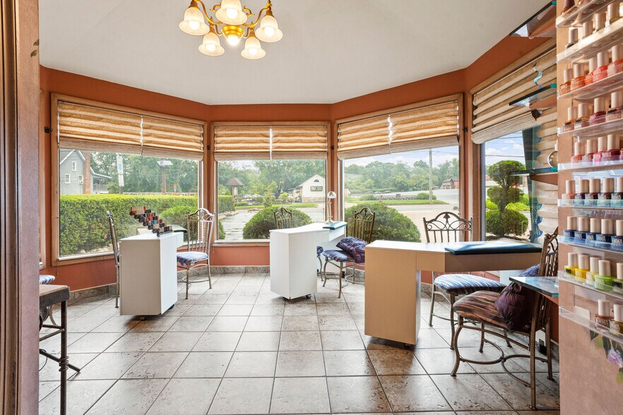 More Photos Of 1852 Chews Landing Rd, Blackwood Freestanding For Sale