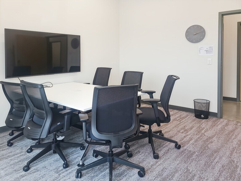 More Photos Of 12709 E Mirabeau Pky, Spokane Valley Coworking Space