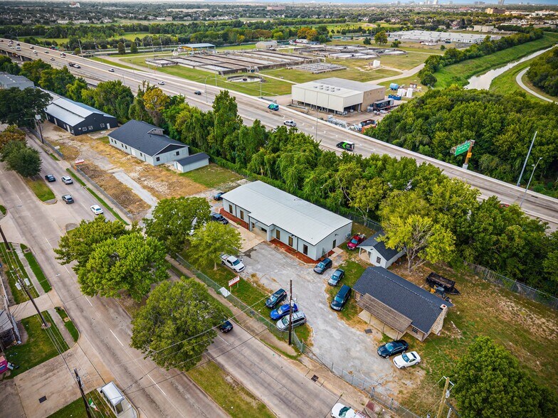 More Photos Of 11950 Alief Clodine Rd, Houston Light Distribution For Lease