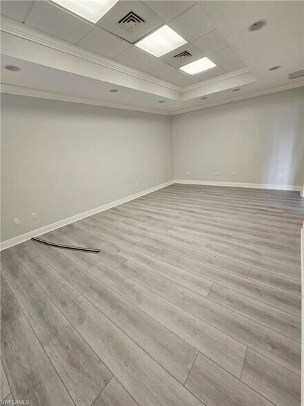 More Photos Of 1531 Hendry St, Fort Myers Loft Creative Space For Sale