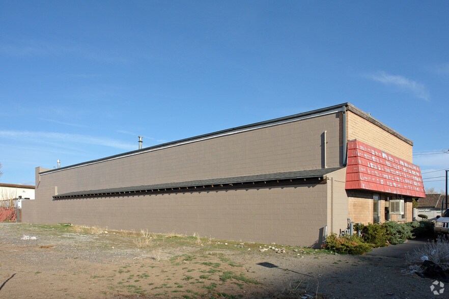 More Photos Of 980 E 6th St, Reno Auto Repair For Sale