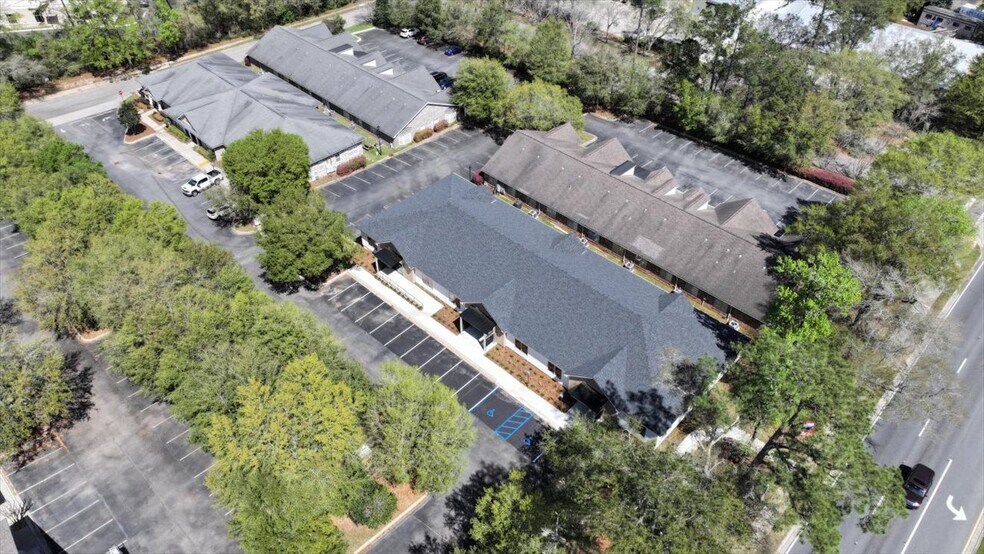 More Photos Of 2458 Mahan Dr, Tallahassee Medical For Lease