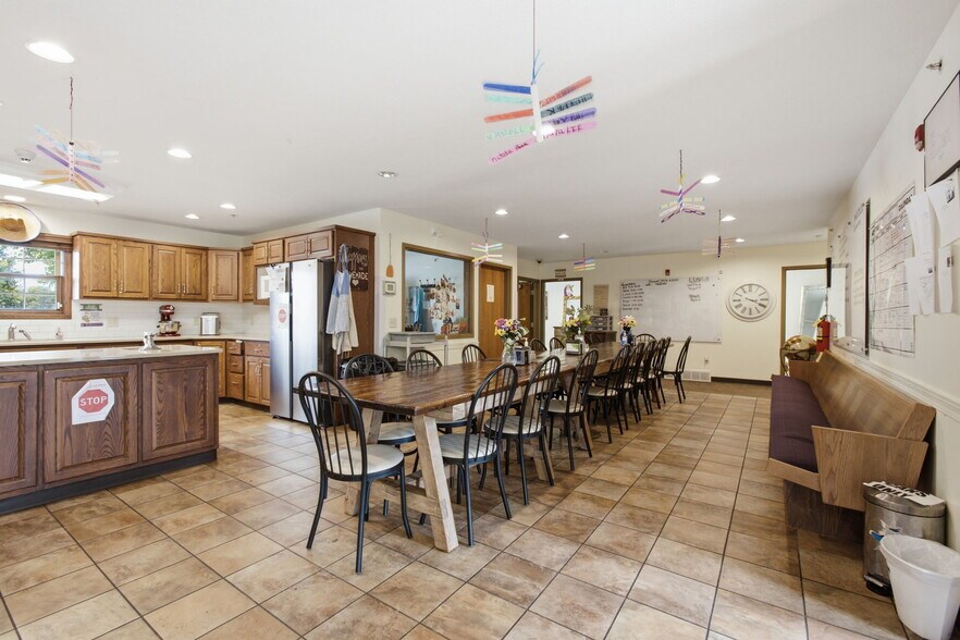 More Photos Of 437 Jefferson Rd, Fremont Shelter For Sale