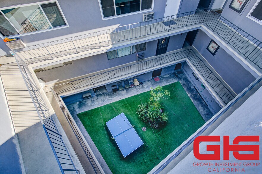 More Photos Of 770 N Hill Pl, Los Angeles Apartments For Sale